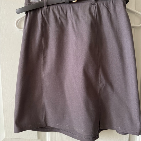 NWT No Boundaries Skirt S, Grey, belted - Picture 4 of 12